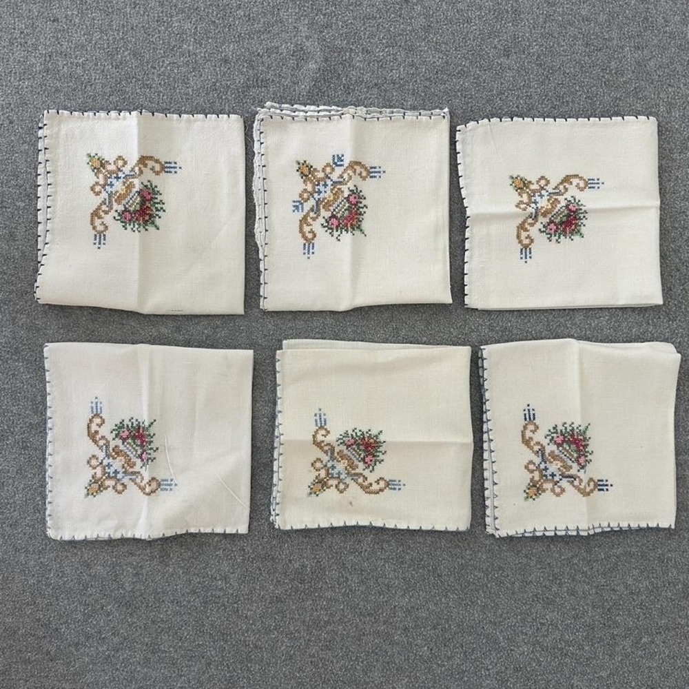 Vintage Embroidered‎ Linen Napkins Set Floral Cross Stitch Trim 12" Square 6